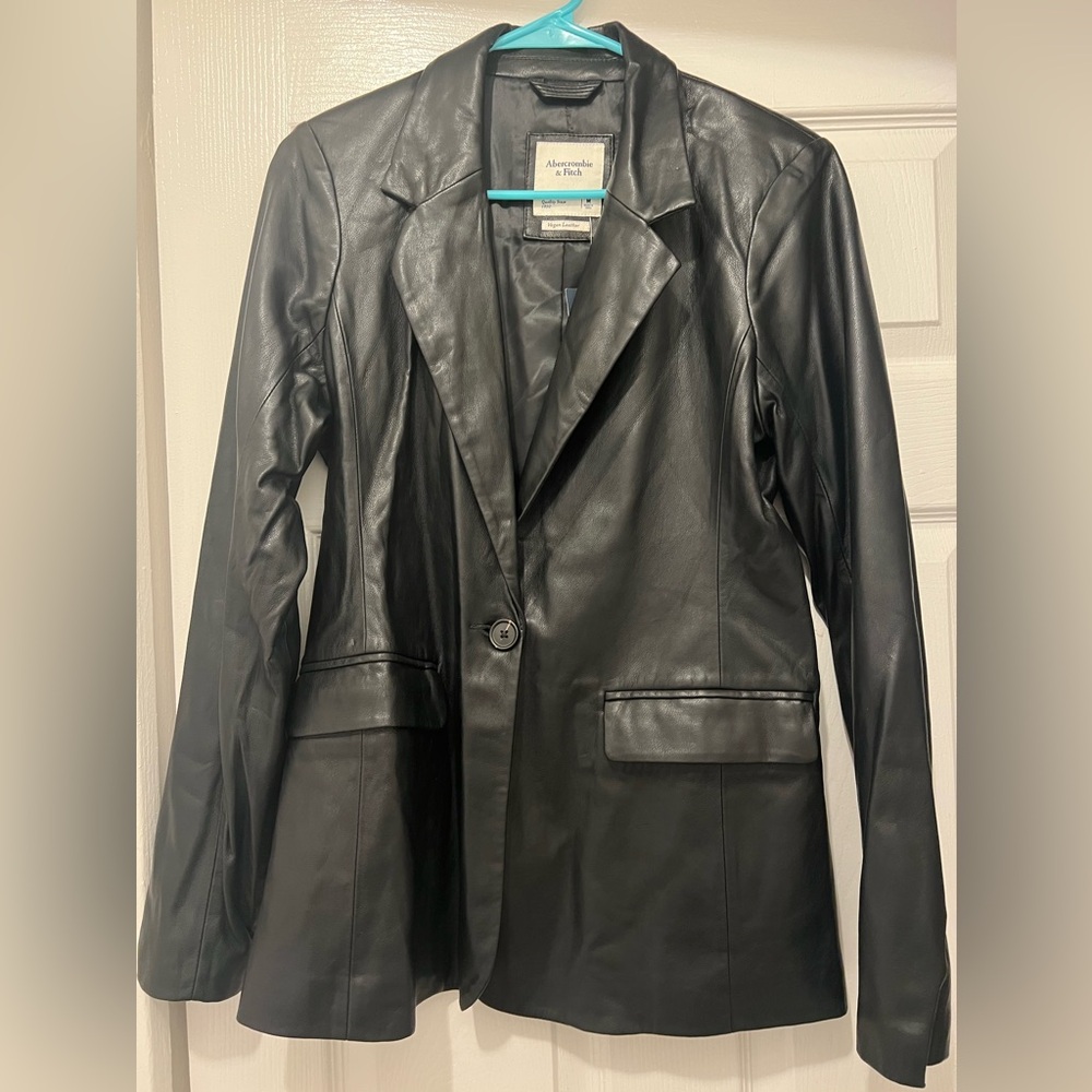 Abercrombie & Fitch Women's Black Leather Blazer